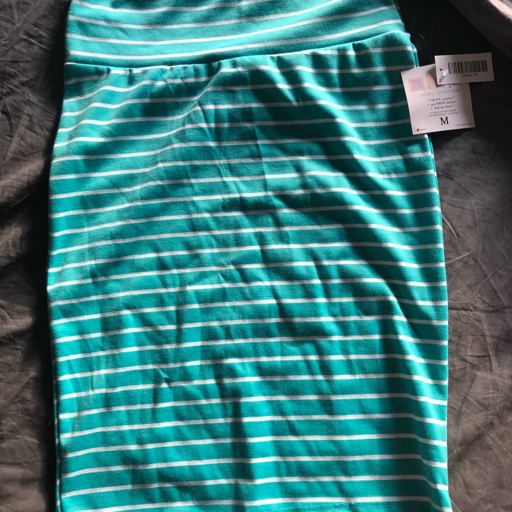LulaRoe Cassie
